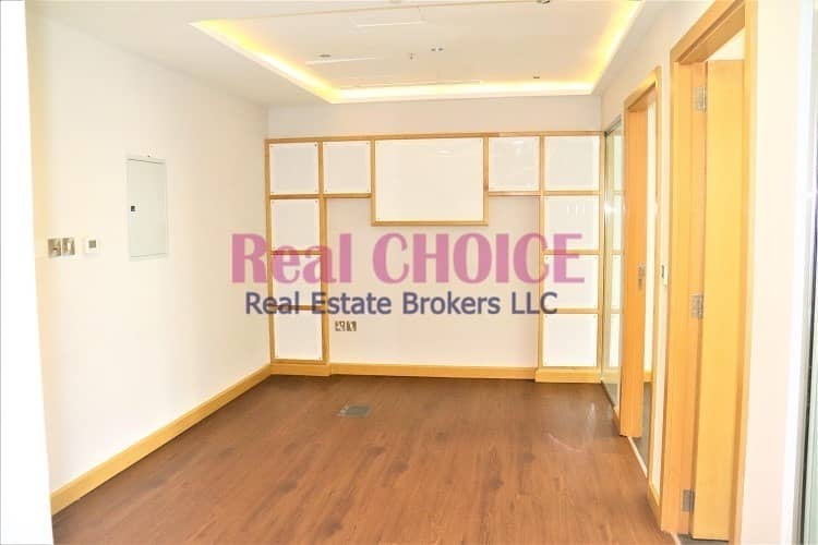 4 Fitted Office in SZR | Well Maintained