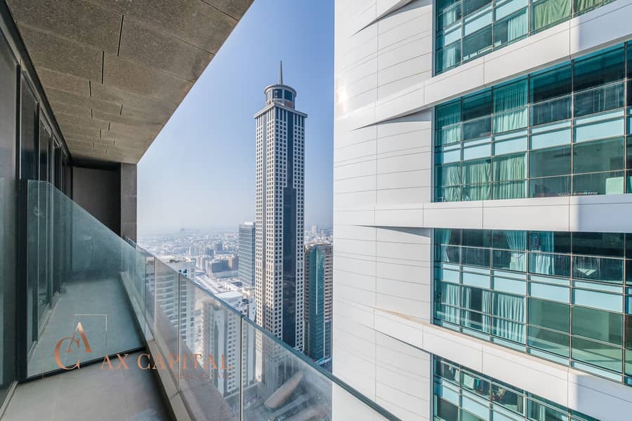 Sheikh Zayed Road View | Unfurnished | Balcony