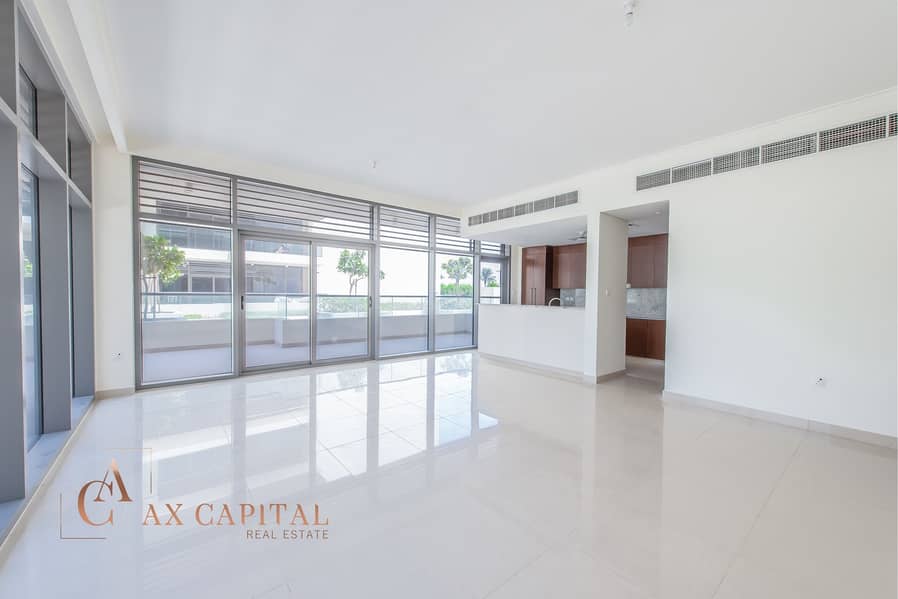 Vacant | Pool View | Spacious 3 Bedroom