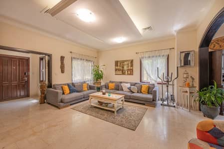 فیلا 5 غرف نوم للبيع في ذا فيلا، دبي - Spacious 5 Bed Villa | Private Pool | Must Sell فیلا 5 غرف نوم للبيع في ذا فيلا، دبي - Spacious 5 Bed Villa | Private Pool | Must Sell
