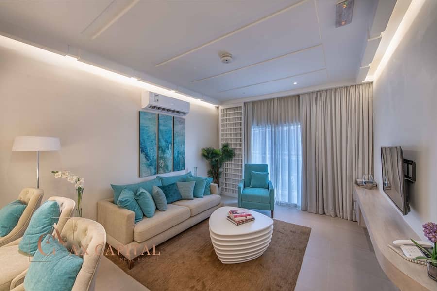 Stylish Apartment | Resale | Sea View