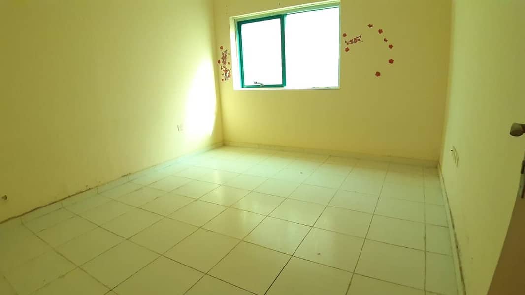 NEAR TO RTA BUS STOP DUBAI 1BHK CENTRAL AC GAS ONLY 22K NEAR TO RTA BUS STOP DUBAI 1BHK CENTRAL AC GAS ONLY 22K