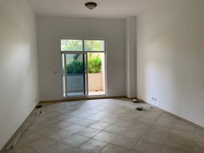Amazing | 2BHK | New Kitchen Appliances Amazing | 2BHK | New Kitchen Appliances