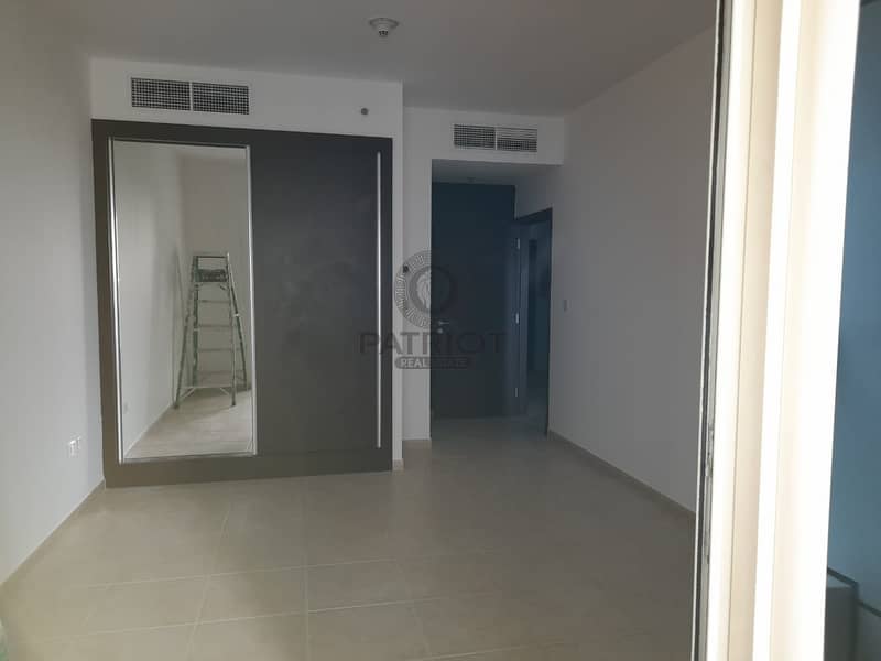 7 Partial sea view I Unfurnished I available for rent in Dubai marina