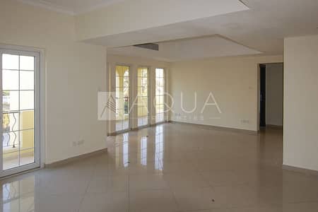 Stunning 2 Bedroom | Upper Floor | Vacant Stunning 2 Bedroom | Upper Floor | Vacant