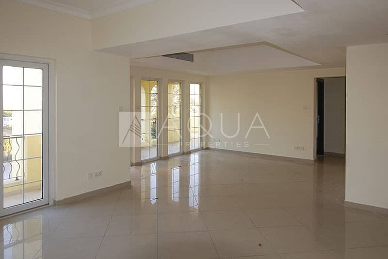 Stunning 2 Bedroom | Upper Floor | Vacant Stunning 2 Bedroom | Upper Floor | Vacant