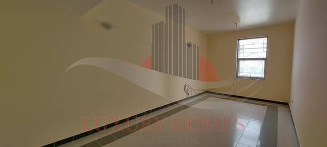 Sophisticated and Bright with Free Central AC Sophisticated and Bright with Free Central AC