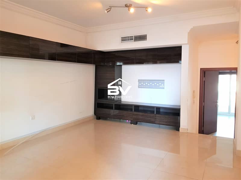 Walking Distance to Circle Mall | Near to Park | Ready to Move