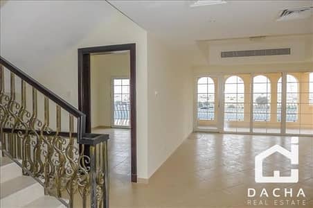 Big Garden / Vacant / Unfurnished Big Garden / Vacant / Unfurnished