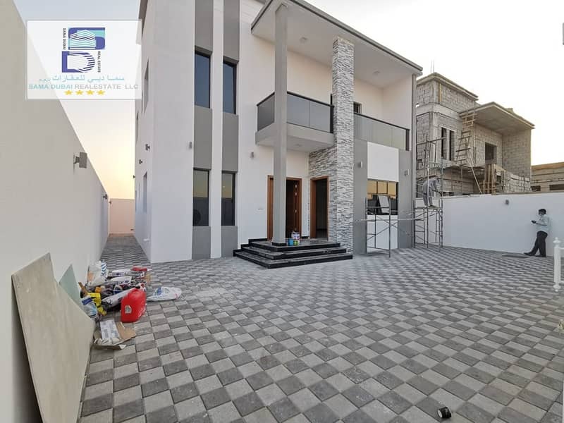 Villa for sale with attractive specifications and wonderful design directly from the owner