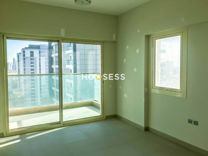 12 Amazing 2 Bed Apartment | Brand New | Semi closed kitchen