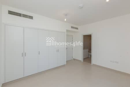 Mesmerizing 3BR Townhouse to Live In Mesmerizing 3BR Townhouse to Live In