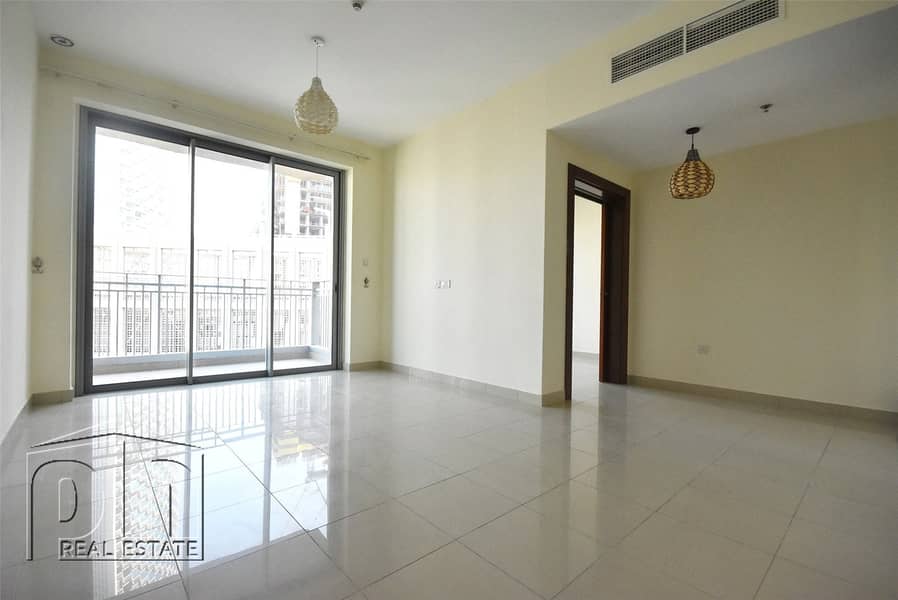 1 BR |Sea & Burj View|Chiller included