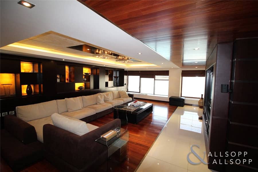 Fully Furnished Duplex | 2 Bed | Palm View
