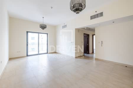 Well Price and On High Floor | Pool View Well Price and On High Floor | Pool View