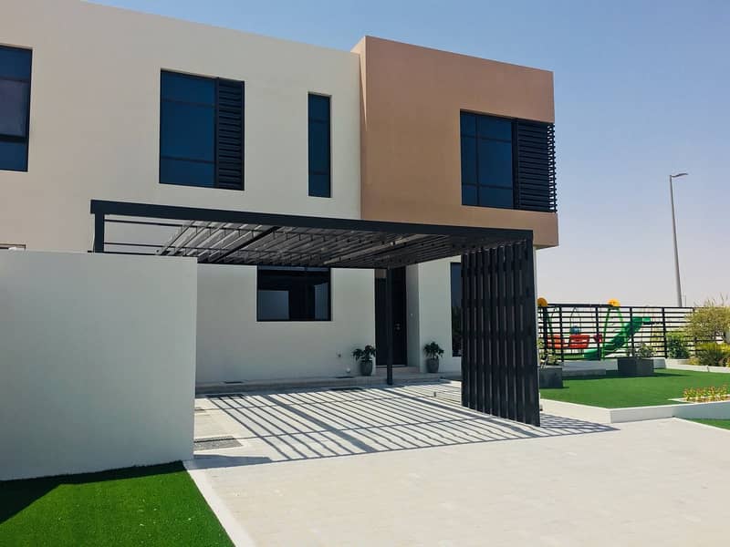 Hot deal 3 Bedrooms Corner Villa Hot deal 3 Bedrooms Corner Villa