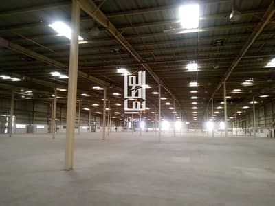 AMAZING HUGE WAREHOUSE WITH OFFICES NEAR SHEIKH ZAYED ROAD AND METRO AMAZING HUGE WAREHOUSE WITH OFFICES NEAR SHEIKH ZAYED ROAD AND METRO
