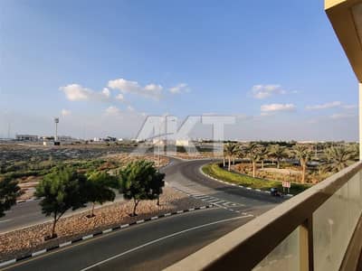 98 K / 4-6 cheques / Duplex 3 Br + M + S / unfurnished / Nice Layout / Sunshine Residence 2 / Silicon Oasis 98 K / 4-6 cheques / Duplex 3 Br + M + S / unfurnished / Nice Layout / Sunshine Residence 2 / Silicon Oasis