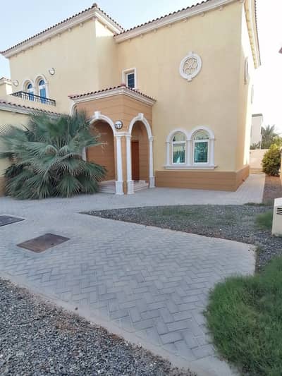 Rent 140K, Small Legacy 3Bed Room+Maids, in Jumeirah Park District 8, away from cable call o5o2828031 Rent 140K, Small Legacy 3Bed Room+Maids, in Jumeirah Park District 8, away from cable call o5o2828031
