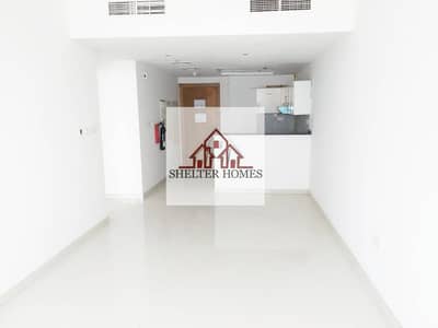 Great Offer ! Stunning Unit /Available Now !! Great Offer ! Stunning Unit /Available Now !!
