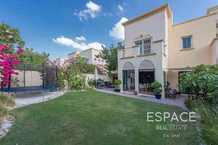 Exclusive Modern 3 Bedroom Opposite Park Exclusive Modern 3 Bedroom Opposite Park