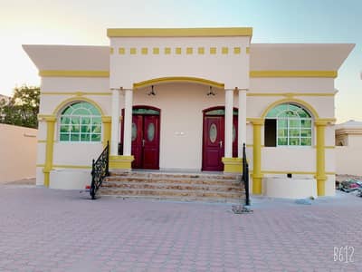 فيلا للايجار بعجمان بمنطقة الجرف طابق ارضي فيلا للايجار بعجمان بمنطقة الجرف طابق ارضي