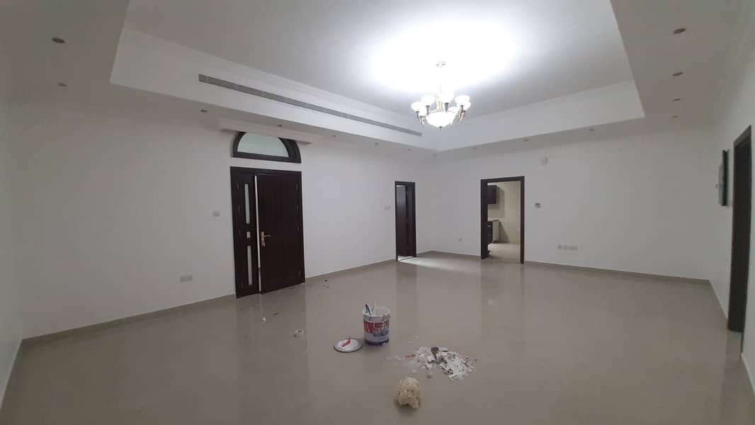 Beautiful Luxury 3BHK Apartment With Balcony Four Washrooms Big Kitchen Close To Shabiya