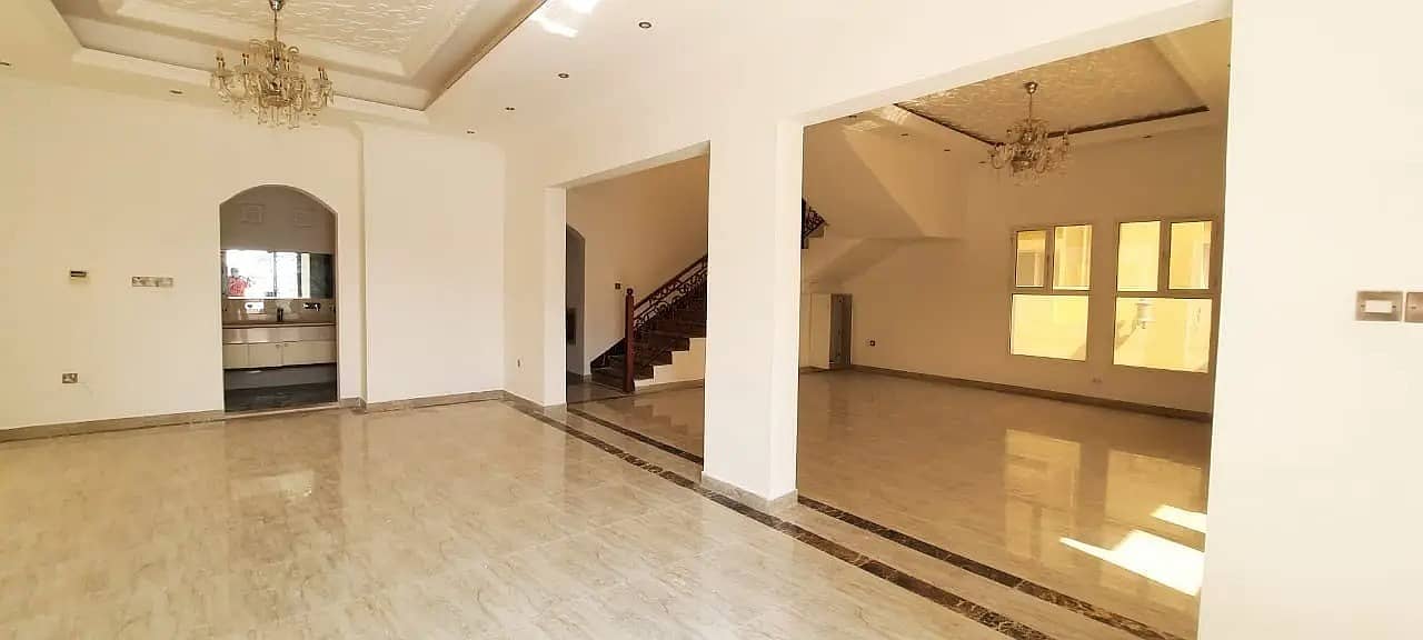 Villa for sale in Ajman in the Rawda area, the first inhabitant with electricity and water, freehold