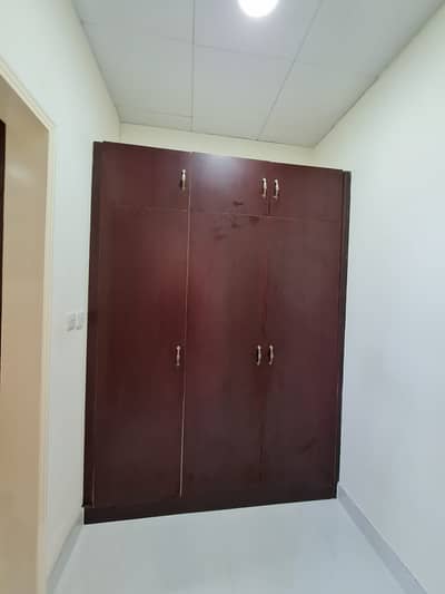 MOLHAQ 4 MASTER BED ROOM WITH MAID ROOM MOLHAQ 4 MASTER BED ROOM WITH MAID ROOM
