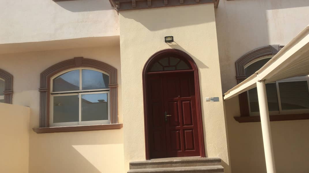 Hot offer !! villa with one bed on ground floor