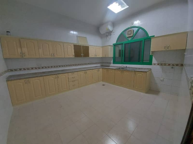 Marvelous 2 Bedroom Majlis With Huge Kitchen And Covered Parking monthly 3500 In Al Shamkha