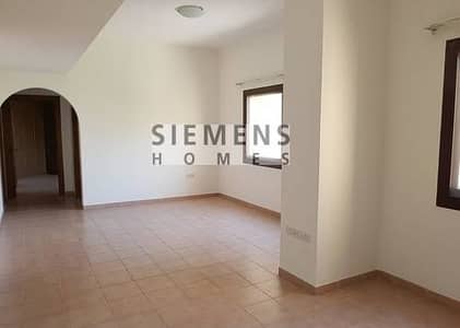 Avail 1 bedroom - Park & Road View option !! Avail 1 bedroom - Park & Road View option !!