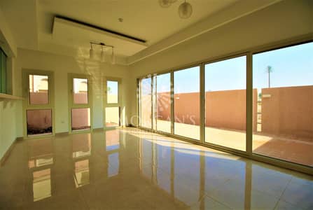 Vacant On Transfer / Corner Unit / Large Plot Vacant On Transfer / Corner Unit / Large Plot