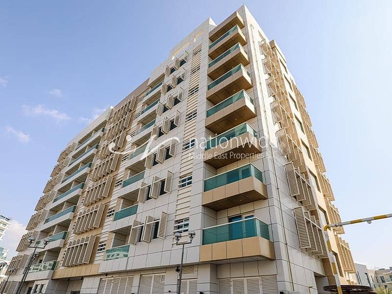 A Brand New Unit with Allocated Car Parking A Brand New Unit with Allocated Car Parking