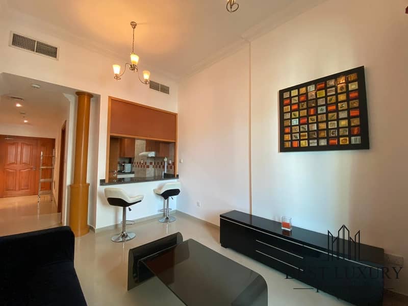 High Floor | Chiller Free | Well Maintained High Floor | Chiller Free | Well Maintained
