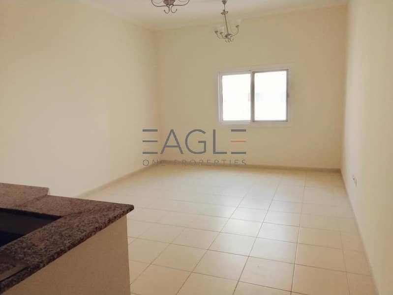 LOWEST PRICE 1 BR | BALCONY | LIWAN QUEUE POINT
