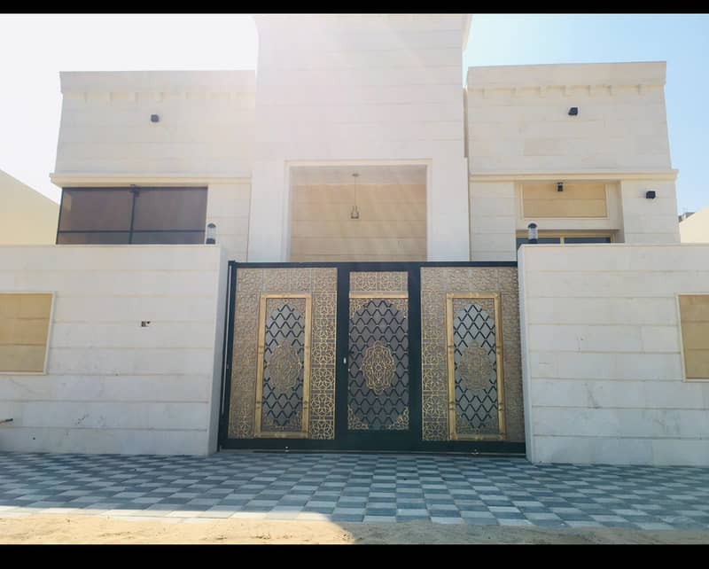 Villa for sale, personal finishing, excellent price, Ajman, close to the main street, a large building area