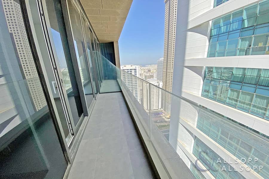 DIFC View  | Island Kitchen | 1 Bedroom