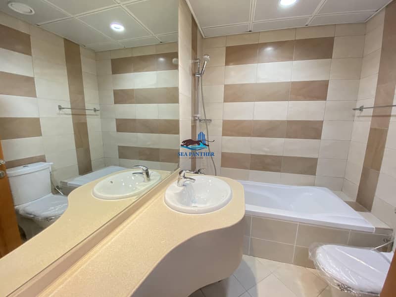 15 3 Bedroom   | SHEIKH ZAYED ROAD | AED 110K