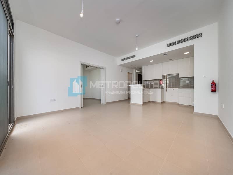 Park View| Single Row |Modern 4 Beds|Ready to Move