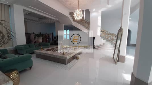 5 Bedroom Villa for Rent in Mohammed Bin Zayed City, Abu Dhabi - European stylish villa 5 master bedrooms with private entrance 5 Bedroom Villa for Rent in Mohammed Bin Zayed City, Abu Dhabi - European stylish villa 5 master bedrooms with private entrance