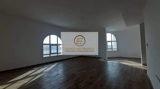 European stylish villa 5 master bedrooms with private entrance European stylish villa 5 master bedrooms with private entrance
