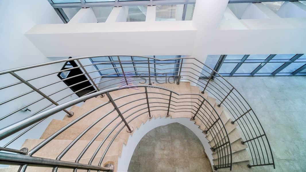 5 Amazing 3 Bedroom Duplex at The Jewel Tower A