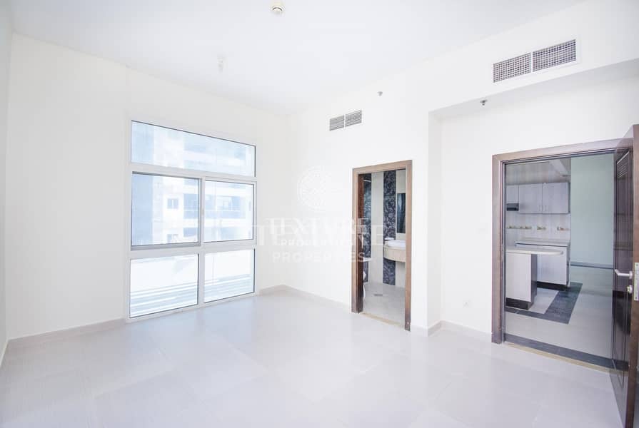 6 Spacious | 2 Bedroom Apartment | Zenith A1 Tower