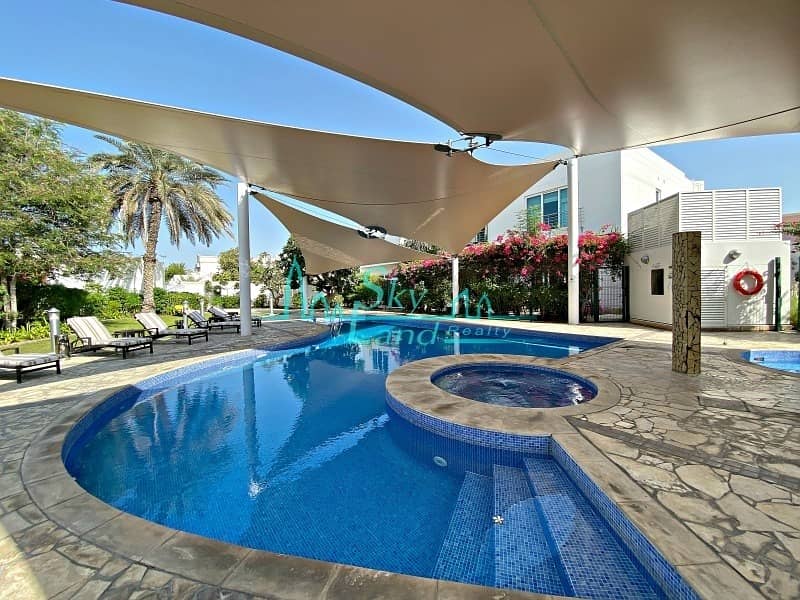 30 Days Free| Superb 5 Bed+M|Shared Pool|Gym