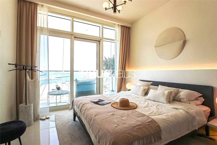9 Genuine listing | Marina Views | Private Beach