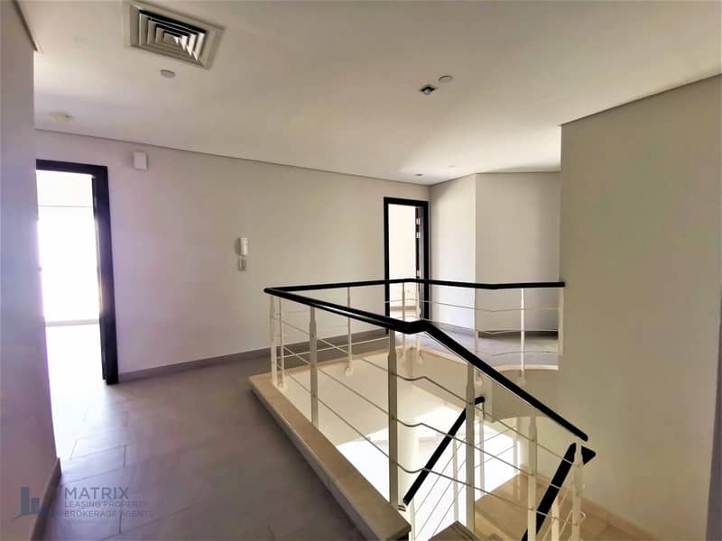 21 Exclusive Unit | Immaculate & Spacious | Hot Deal