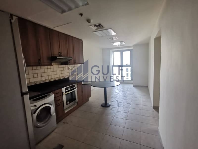 7 LARGE 2 BR WITH PARTIAL SEA  AND SKYDIVE VIEW