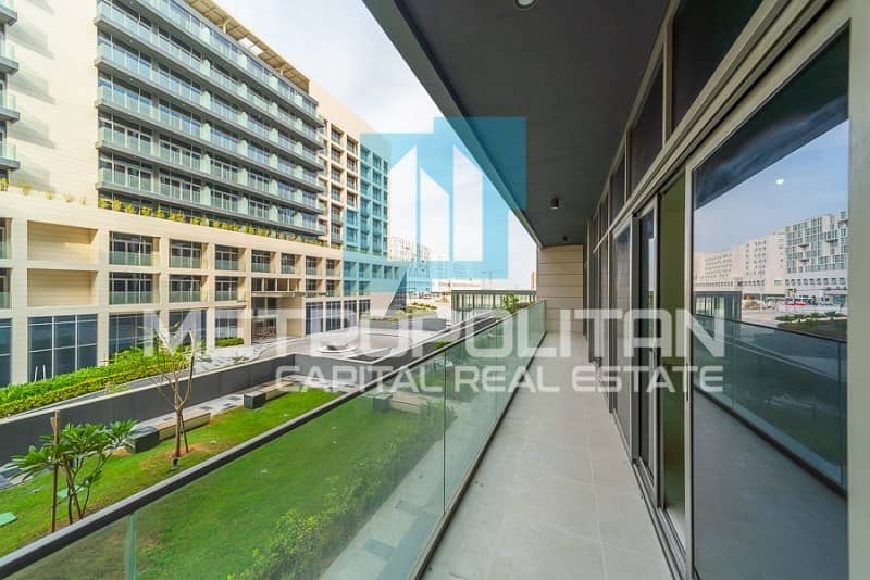 4 Payments| Balcony| Modern Spacious Layout