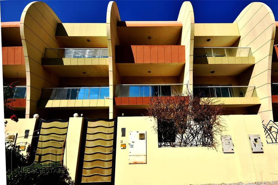 Huge Space | Multi Story | Available Now Huge Space | Multi Story | Available Now